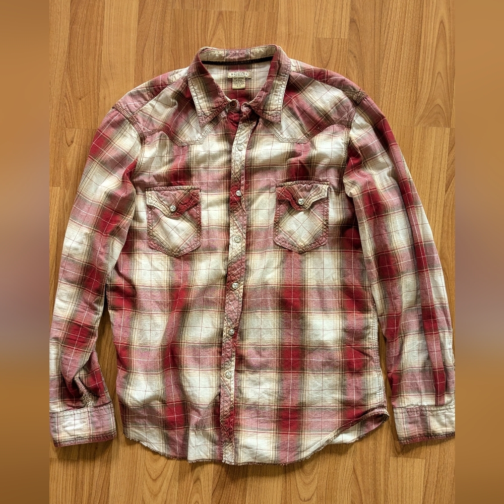 Arizona Pearl Snap Western Wear long sleeve red and white plaid shirt. Size Med.